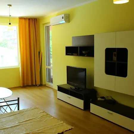 Apartment Vip Perla,